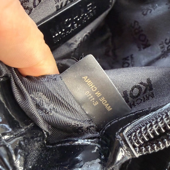 Michael Kors Black Quilted Patent Crossbody with Chain Strap - Picture 7 of 11